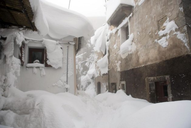 Maltempo in Abruzzo, emergenza per gelo e neve