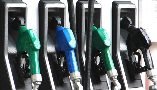 Carburanti: arriva l'effetto delle accise sui prezzi