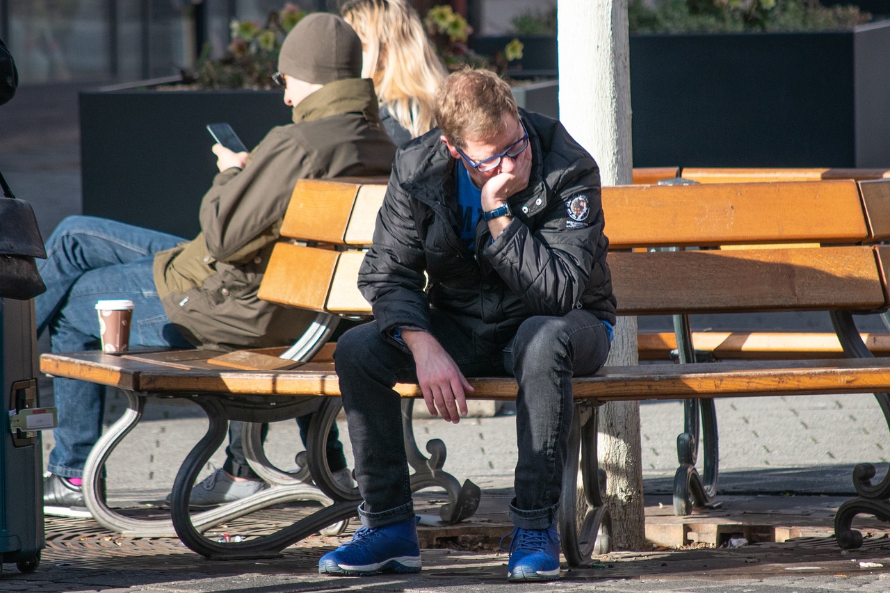 NEET, on line il modulo per prenotare le risorse destinate a finanziare l’incentivo per le assunzioni a tempo indeterminato
