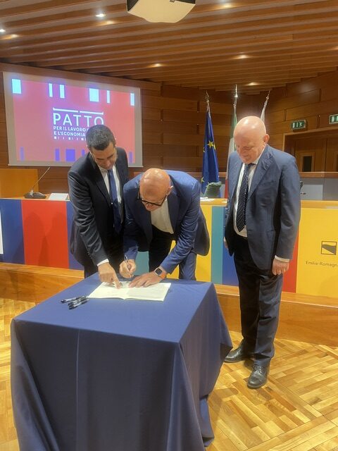 Confesercenti E.R. firma, con gli altri aderenti, il Patto per il lavoro, per il clima e per l’economia sociale in Regione