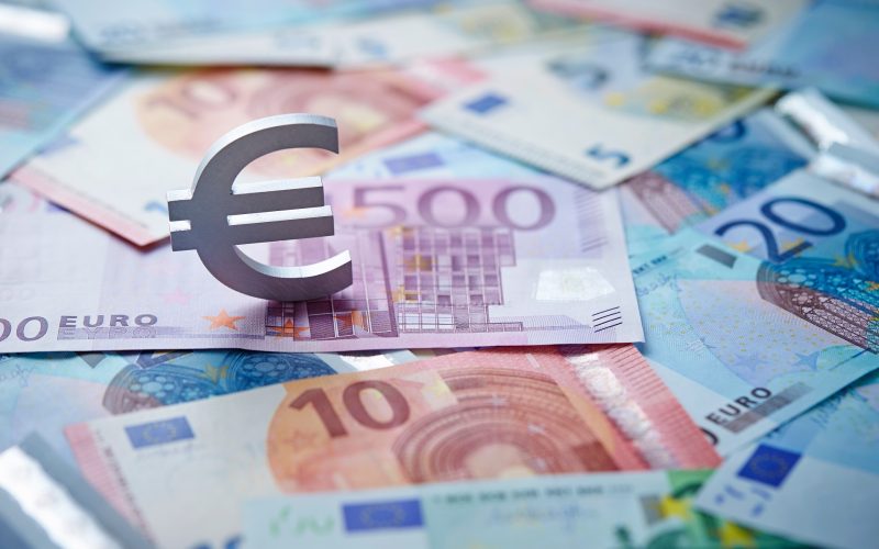 Bce: Confesercenti, da ulteriore rialzo tassi possibile aggravio da 460 milioni di euro l’anno per le piccole imprese